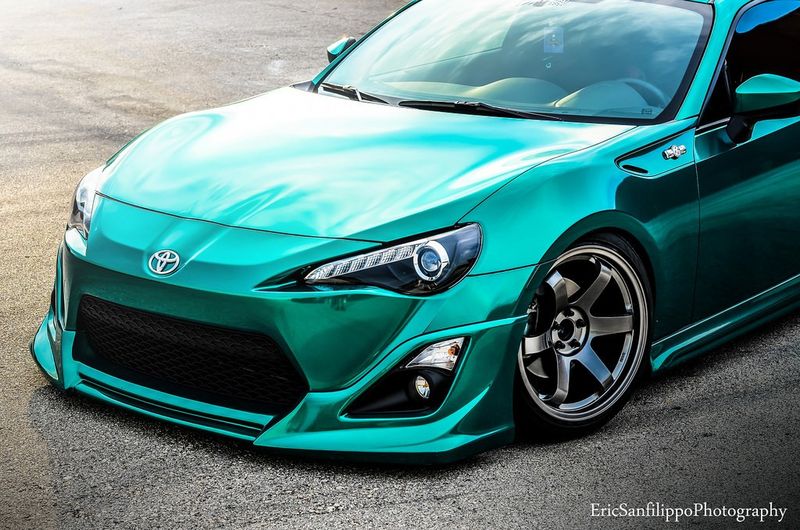 Avery Pearl Dark Green