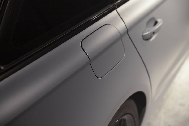 OMEGA SKINZ OS-618 Nardo Grey Matte Vinyl