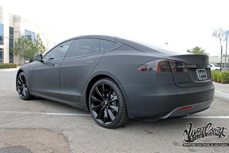 Avery Matte Black