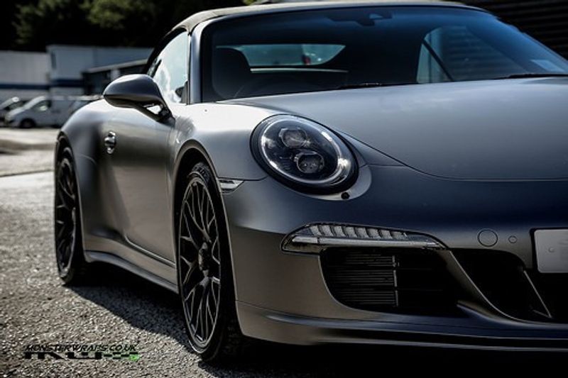 3M 2080-S261 Satin Dark Grey Vinyl