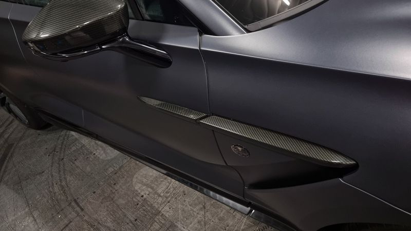 OMEGA SKINZ OS-659 Demolition Dark Vinyl