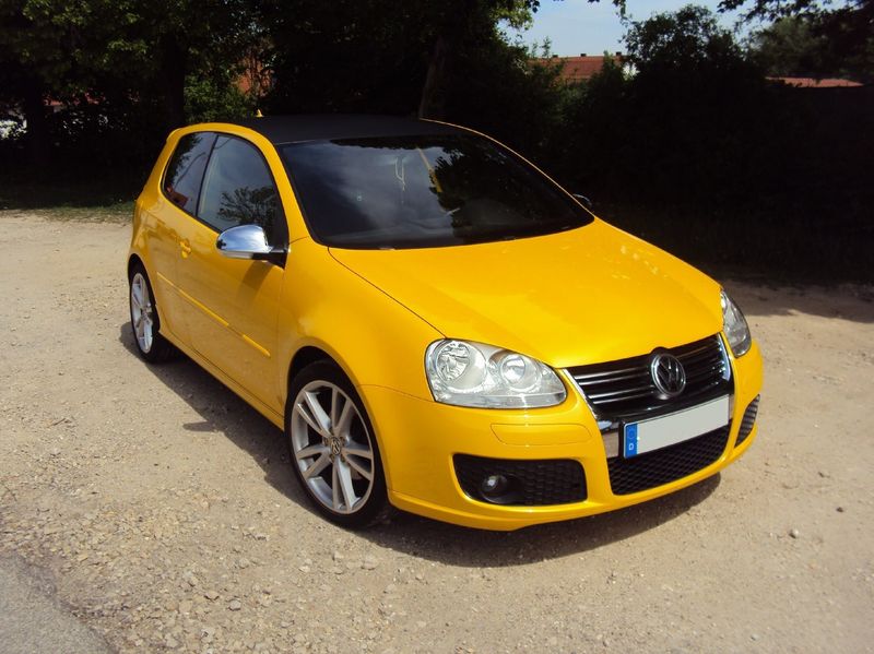 Avery Gloss Dark Yellow
