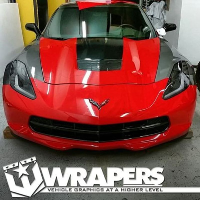 Avery Gloss Cardinal Red