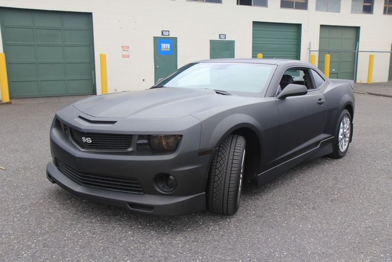 Avery Matte Black