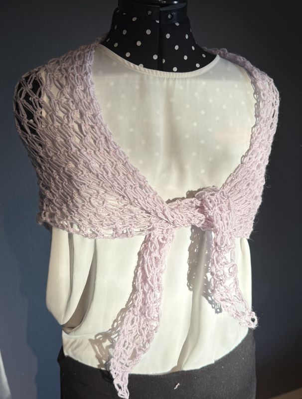 Sjal i kärleksknutar