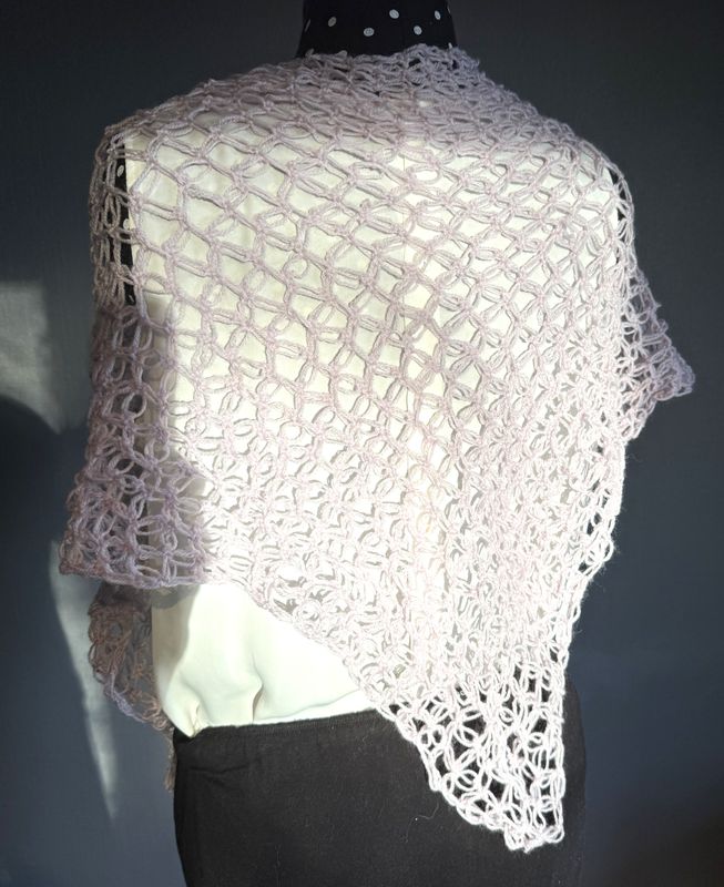 Sjal i kärleksknutar