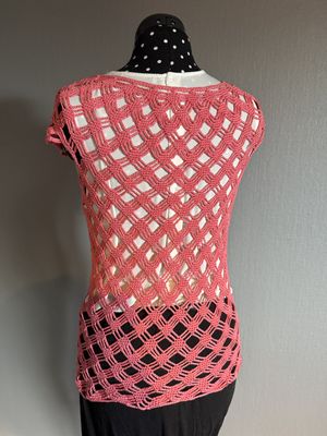 Topp virkad i bomull