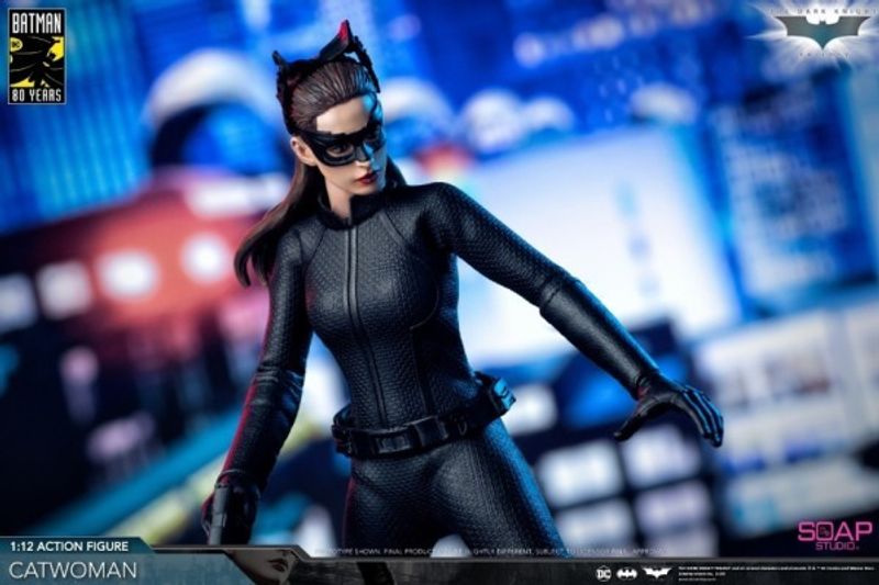 DC Comics: The Dark Knight - Catwoman Actionfigur i skala 1:12