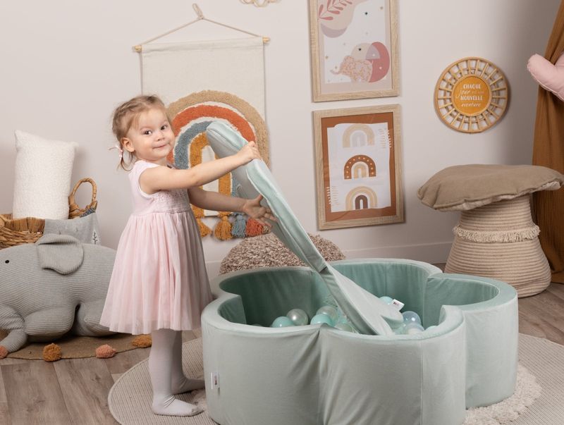 Bollhav med lock - Mintgrön Blomma