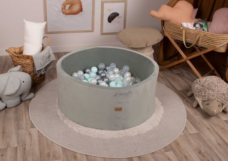 Bollhav Green velvet