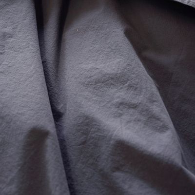 Skönt och svalt bäddset i 100% Bomull percale till dubbelsäng, närbild