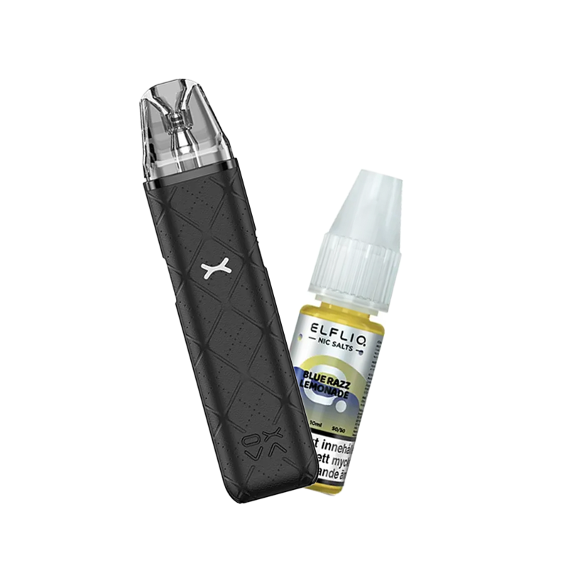 OXVA Xlim Go Pod Kit bredvid Elfliq Blue Razz Lemonade flaska, placerade mot en ljus bakgrund.