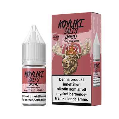 På bilden syns en flaska och låda. Lådan har ett motiv utav en älg på sig. Båda flaska och låda är röd och rosa. På båda flaska och låda står det Koyuki salts daigo cherry peach lemon. 14mg 50/50