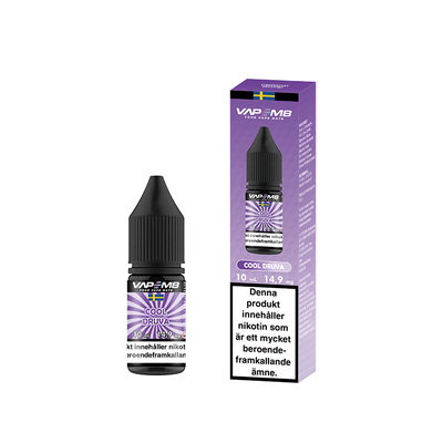 VapeM8 Salt Cool Druva 10ml Nic Salt flaska bredvid originalförpackning