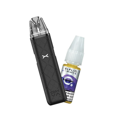 OXVA Xlim Go Pod Kit bredvid Elfliq Blueberry flaska, placerade mot en ljus bakgrund.