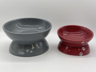 Kattmatskål ergonomisk Berry