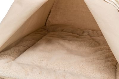 Boho tipi kattbädd lekplats