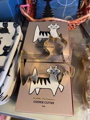 Kakform kattmotiv Lisa Larson