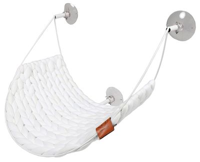 Fönsterbädd katt flätad vit