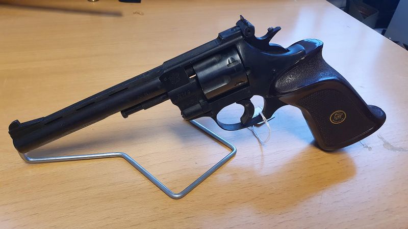 Arminius Mod.HW9 kal 22LR s/n 253152 *VMB*