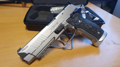 Sig Sauer X-Five Supermatch S/N U925863 *VMB*