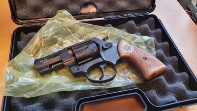 Start Revolver 9mm röhm s/n RKC19134882