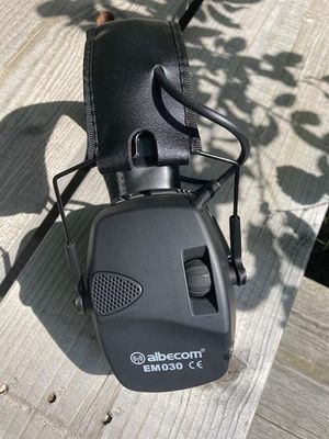 Albecom Hörselskydd EM030 (Svart)