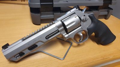Smith & Wesson 686 Competitor 357 Mag s/n DMU2723