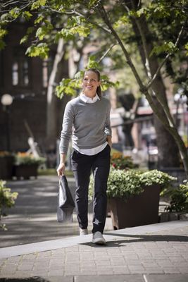 Oakville Crewneck Ladies, D. Svart -