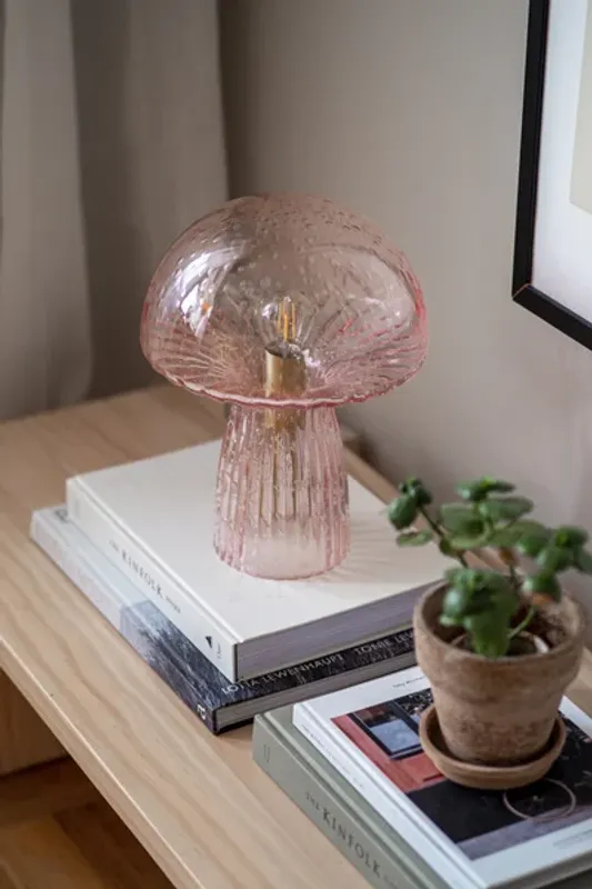 Fungo bordslampa rosa