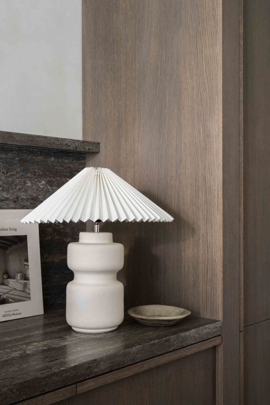 Evy bordslampa