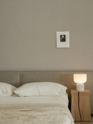 Grace bordslampa vit