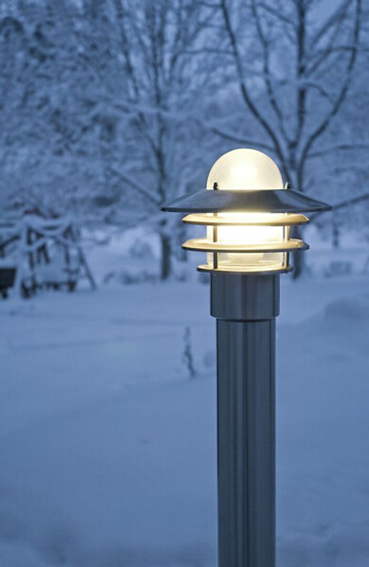 Normallampa LED 10,5W frost/utomhus