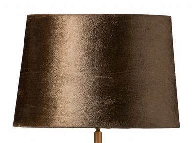 Lola skärmar guld