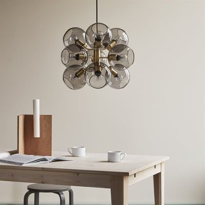 Tage taklampa 50 mässing/rök