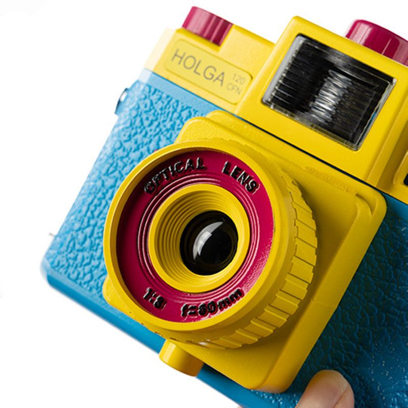 Holga 120CFN Starter Kit Color 