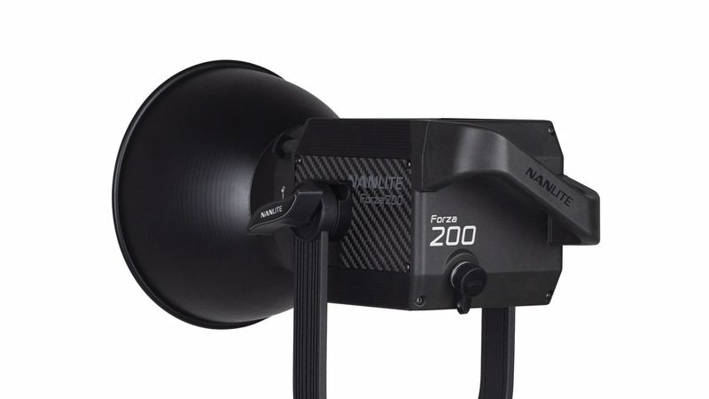 Forza 200 LED Monolight