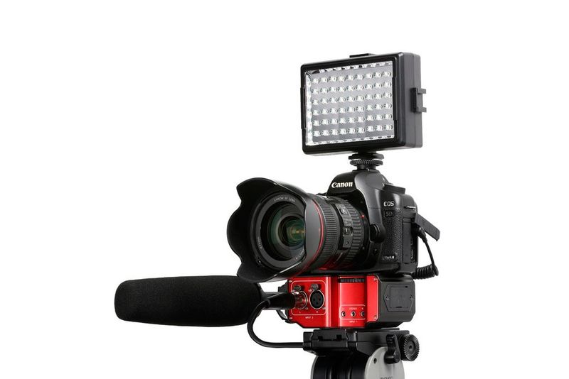 Saramonic SR-PAX2 Audio Adapter