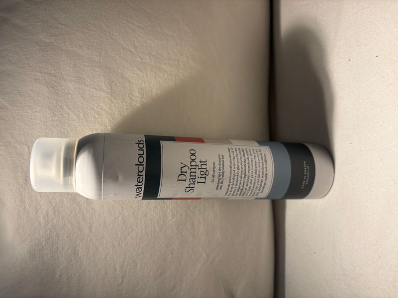 Waterclouds dry shampoo light