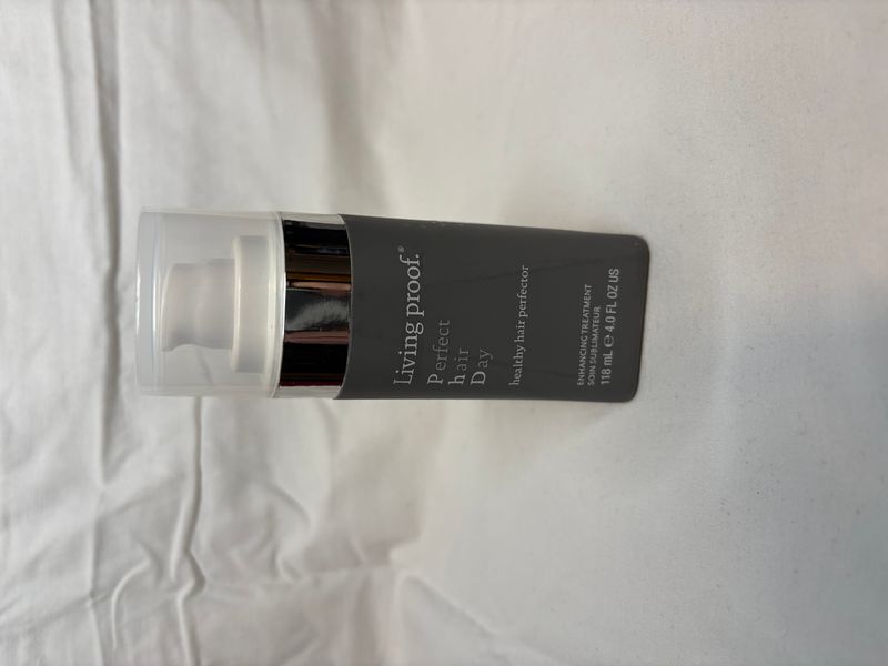 Living Proof Perfect Hair Day Healthy Hair Perfector
