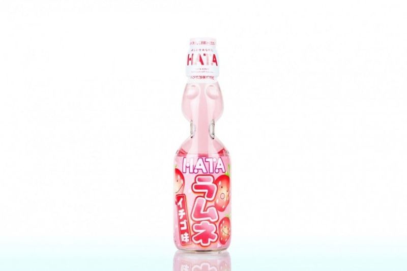 Ramune Strawberry Flavor 30 x 200 ml