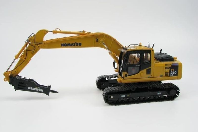 Komatsu PC210 hammer drill | 1:50