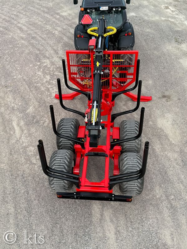 K.T.S Huggarvagn 13,0 ton dubbelram med 8,6 m-kran (2025)