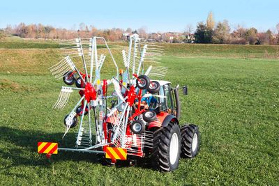 KTS Strängläggare | Hydraulburen | Boggi 6,3–6,8 m