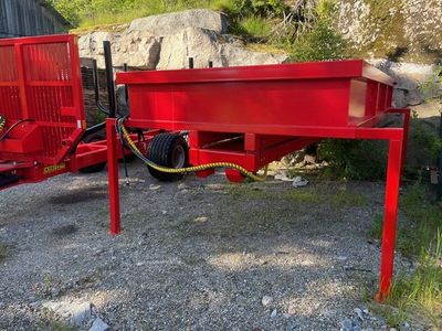 KTS Huggarvagn 13,0 ton dubbelram med tippflak