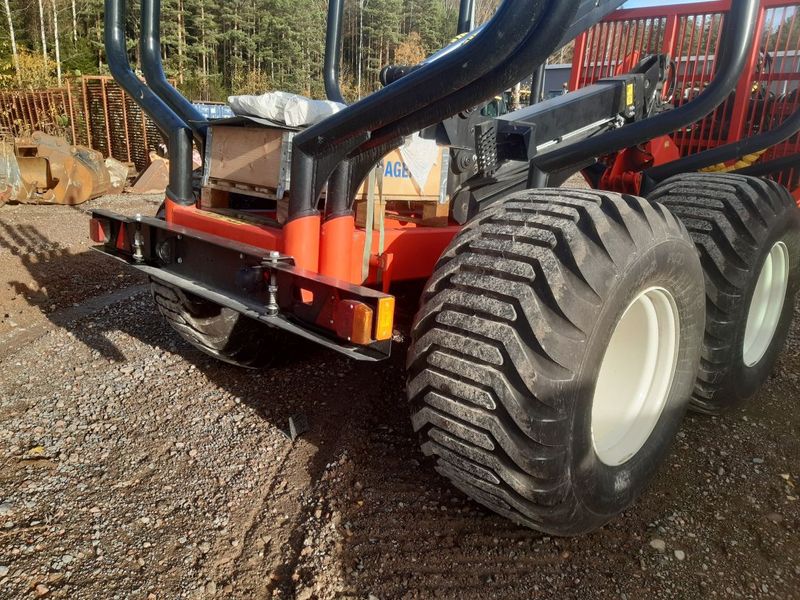 Färdigbyggd | KTS Huggarvagn 13,0 ton med 8,6 m-kran