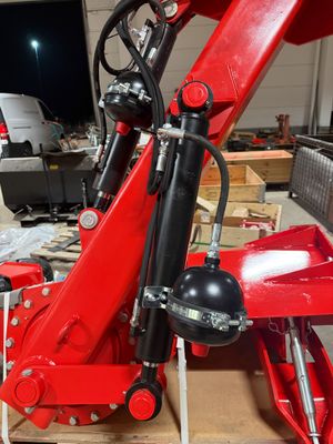 Kit med två Gasackumulator ELM 1,4 liter G1/2" och slangar