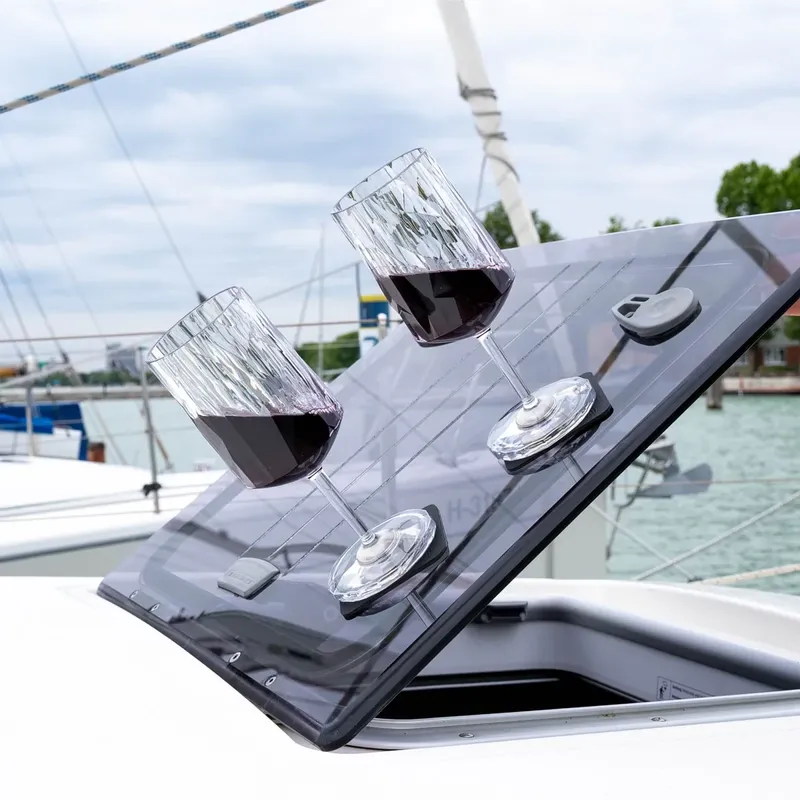 Magnetiska plastglas | WINE