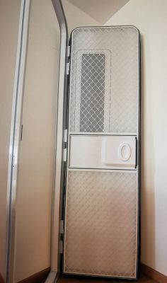 Dörr för husvagn eller husbil 580 x 1930 mm