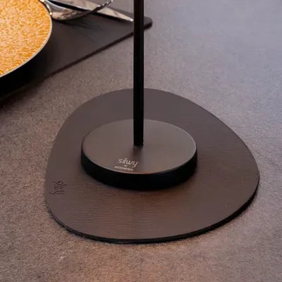 PORTOFINO SVART |magnetisk designlampa med bordstablett och pad